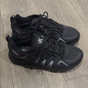 ZeroXposur Black Colorado Hiking Boots